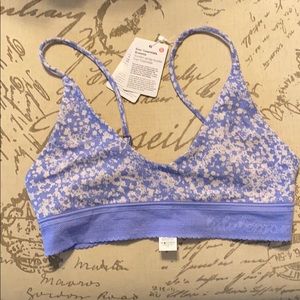 Lululemon Ever-Essentials Bralette. NWT